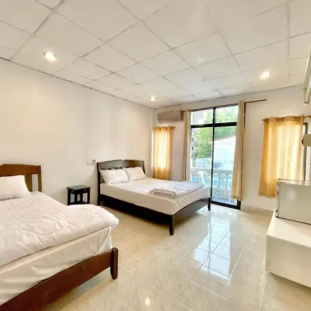 מלון Mindy House